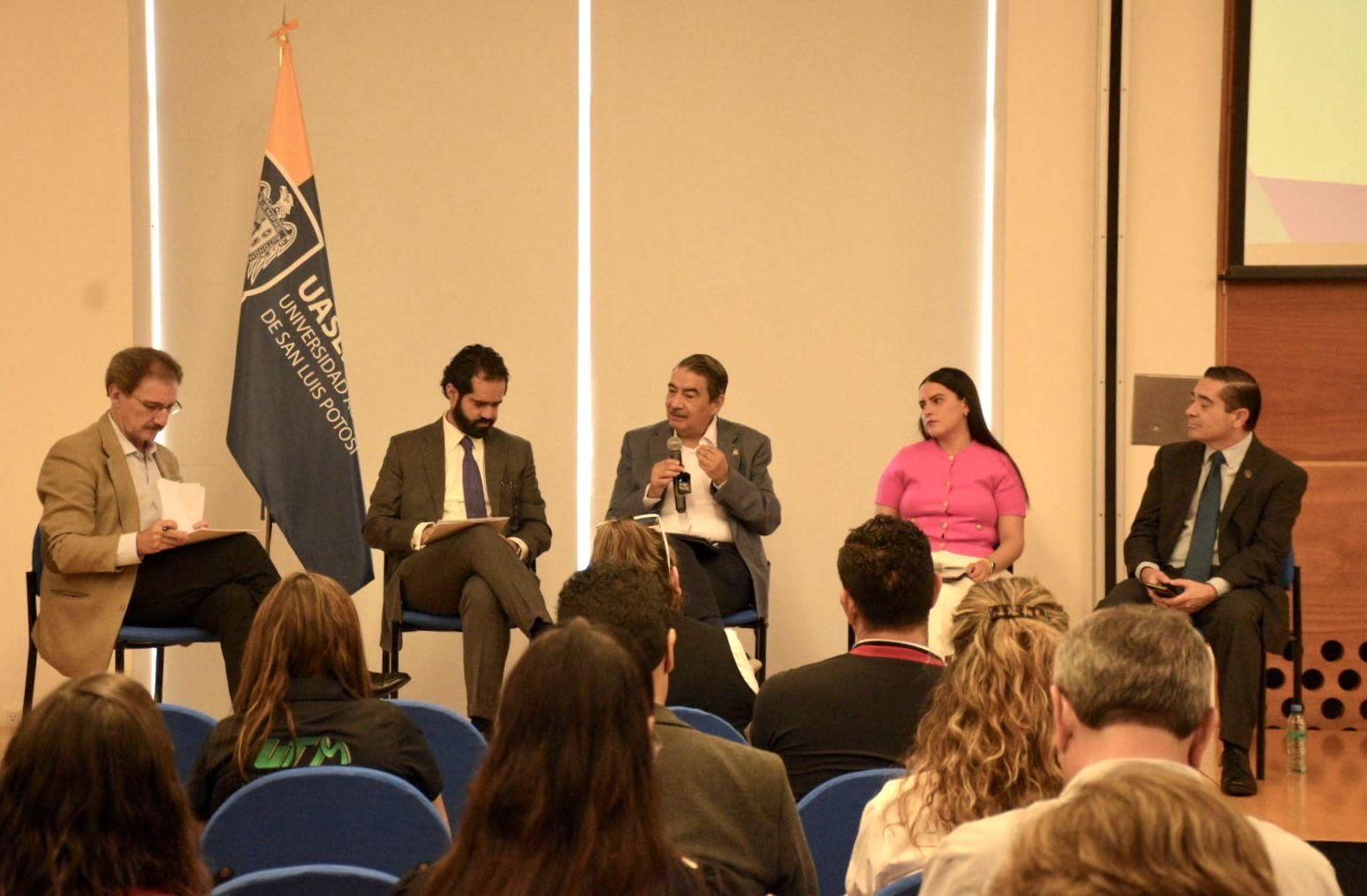 Representantes de universidades potosinas apuestan por la inteligencia artificial