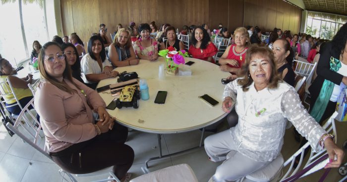 FESTEJO DIA DE LA MADRES (5)