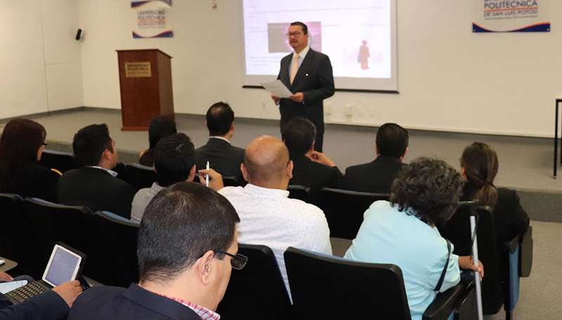 Daniel Pedroz - finanzas