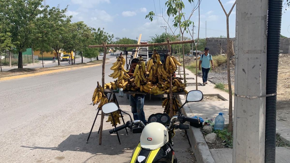 reubican a comerciante foráneo