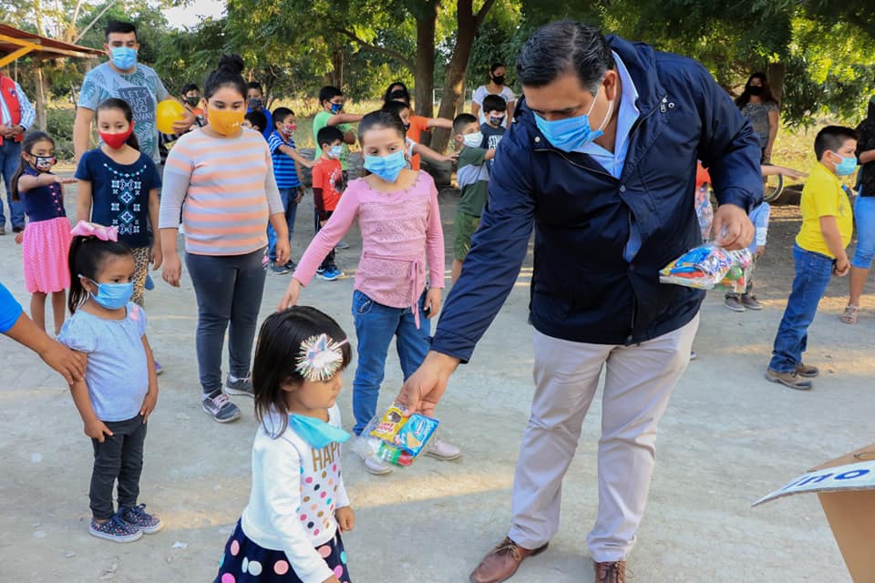 Las grillas : josé guadalupe Contreras Pérez presidente municipal interino ciudad valles