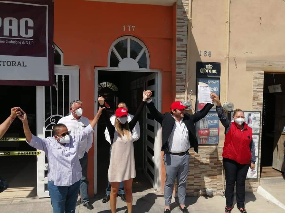 Priistas de Matehuala se van al Partido Verde