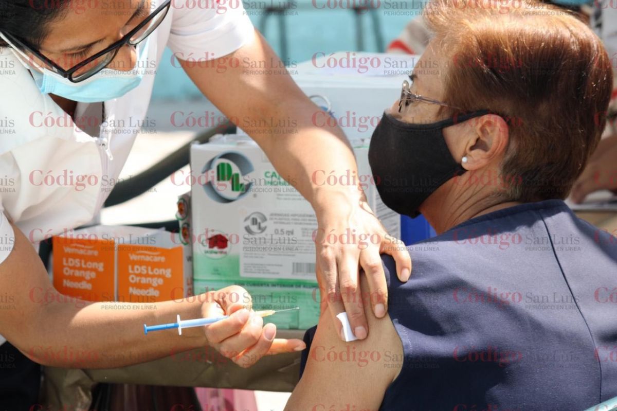 adultos mayores vacunas en capital y Soledad