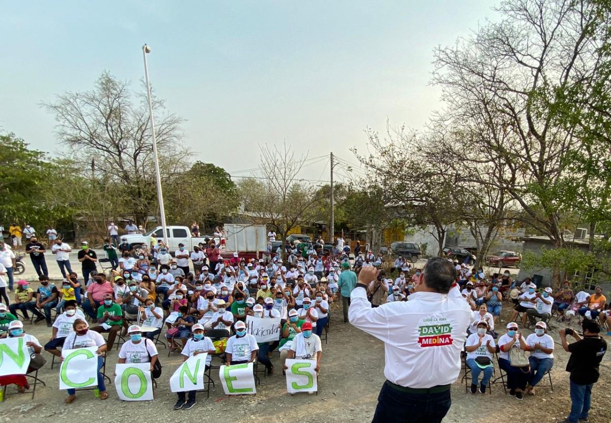 David Medina arriba en las encuestas