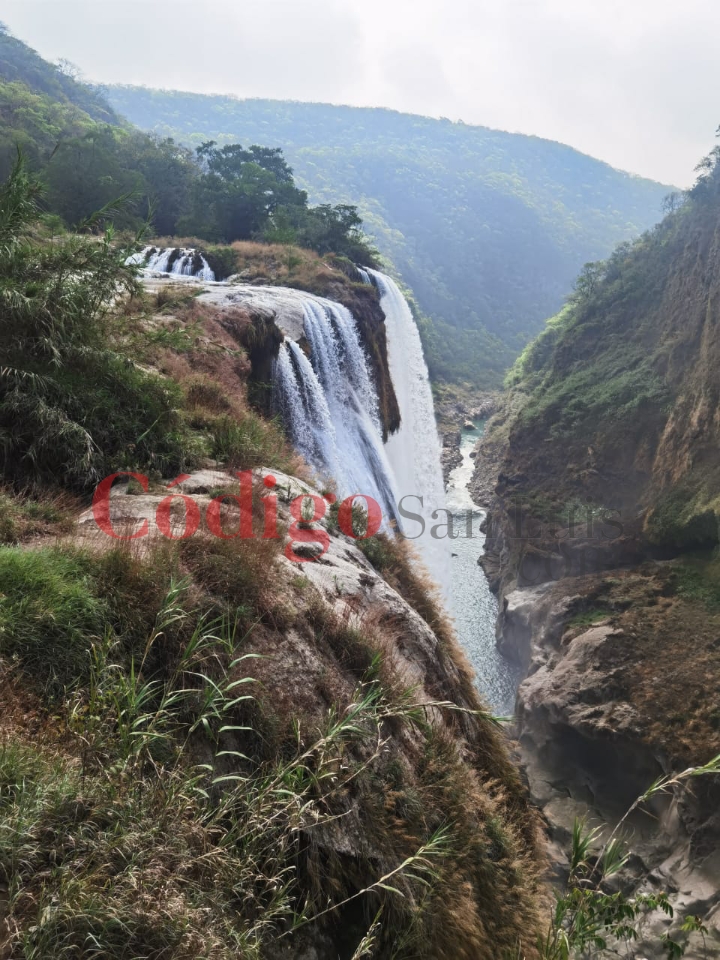 Cascada de Tamul