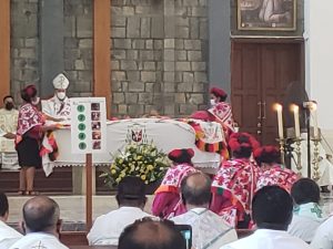 Bordado tének 60 aniversario primer Obispo Diócesis de Valles