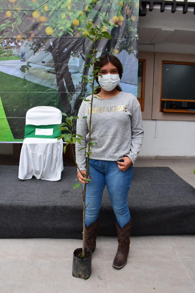 entrega-arboles-frutales-soledad