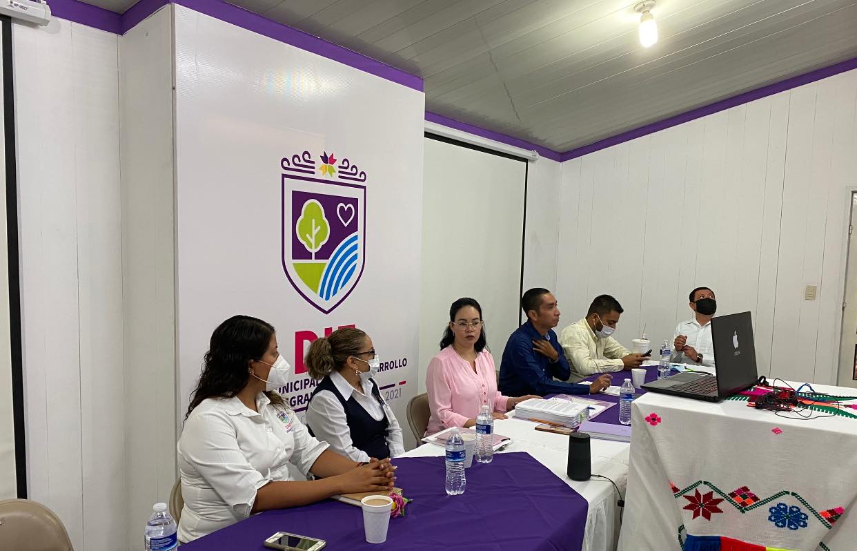 Despidos masivos en el dif de valles