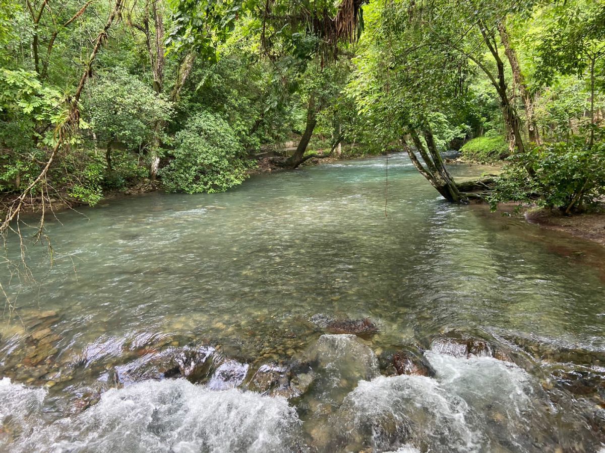 Aquismón cierran parajes