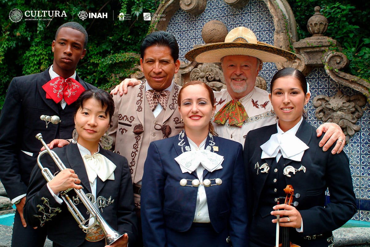 mariachi inah colsan