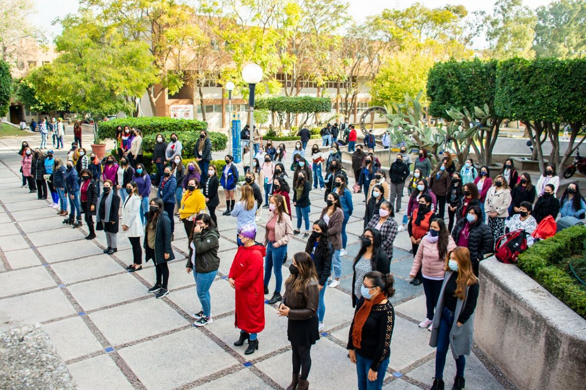 Aumentó presencia de mujeres en ingenierías de la UASLP