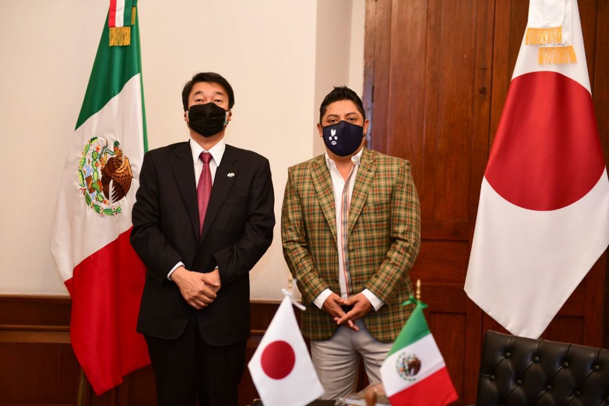 Gallardo-japón-SLP
