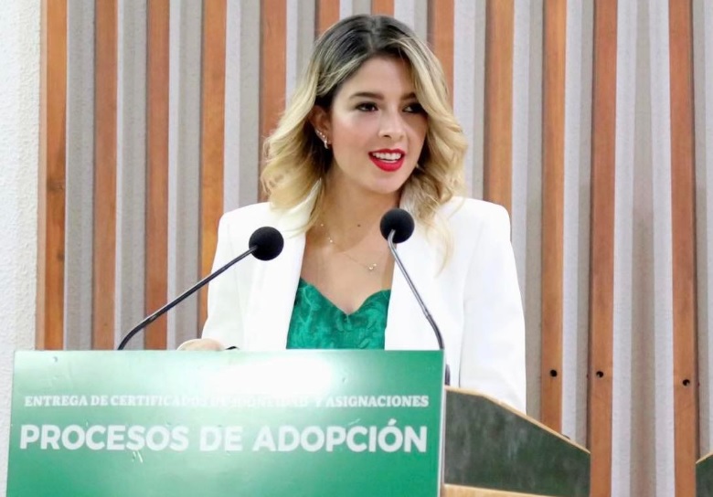 adopción