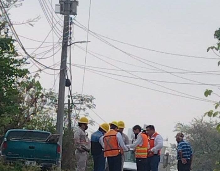 CFE VALLES - rascón sin luz