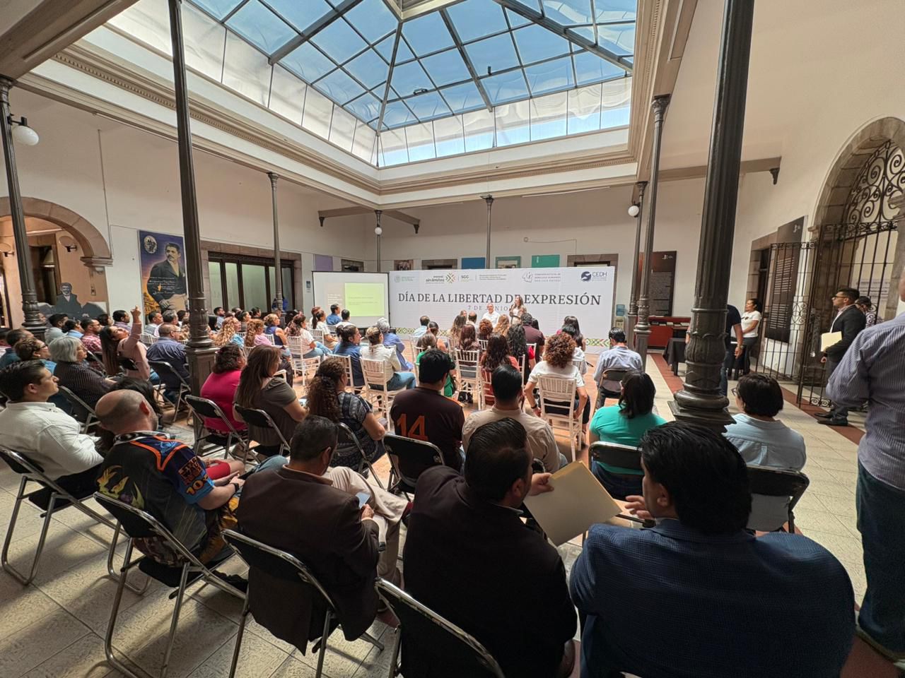 Saludable relación entre Gobierno y libertad de prensa