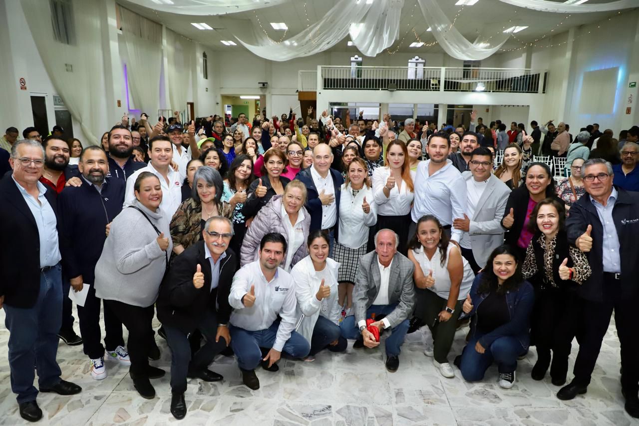 Realiza Galindo acto simbólico en el que entrega la obra del Paseo Himalaya