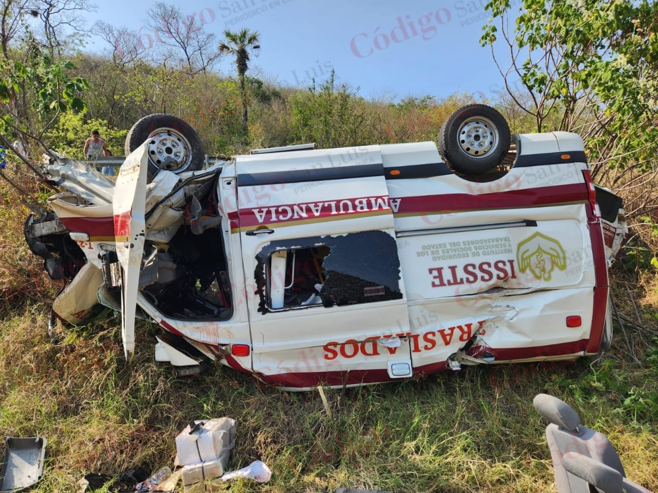 Ambulancia ISSSTE Tamazunchale