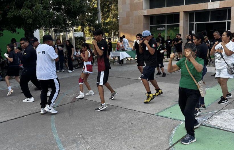 exhibición boxeo huasteca