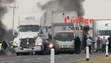 incendio tráiler carretera 57