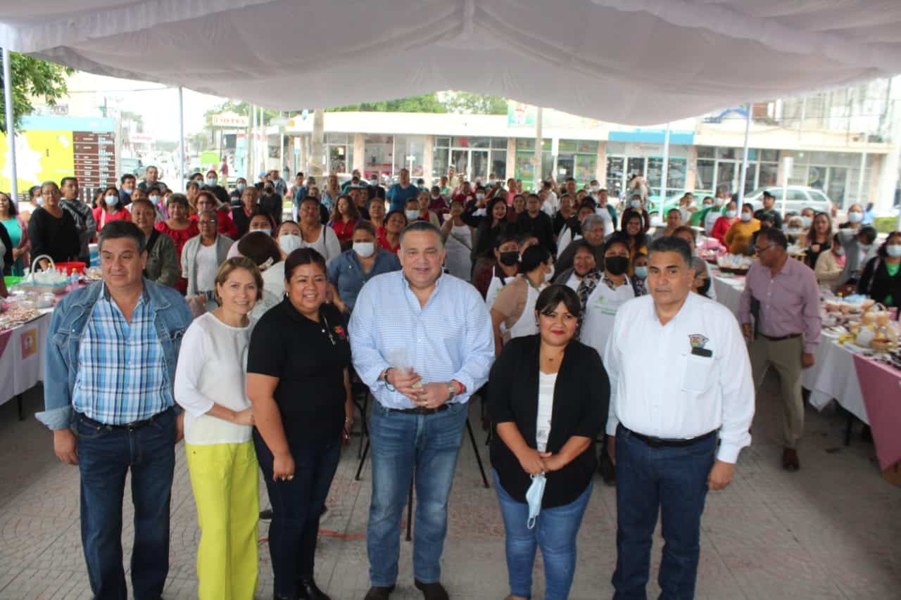 David Medina apoyo a emprendedoras