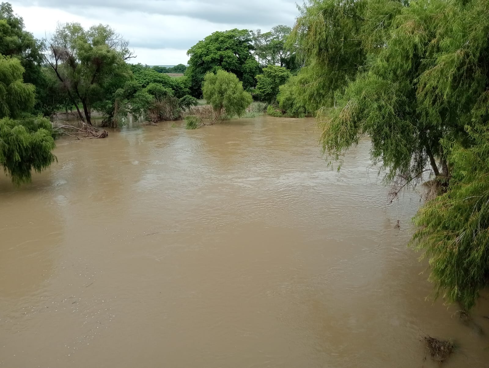 Desaperece joven huasteco rio santa rosa