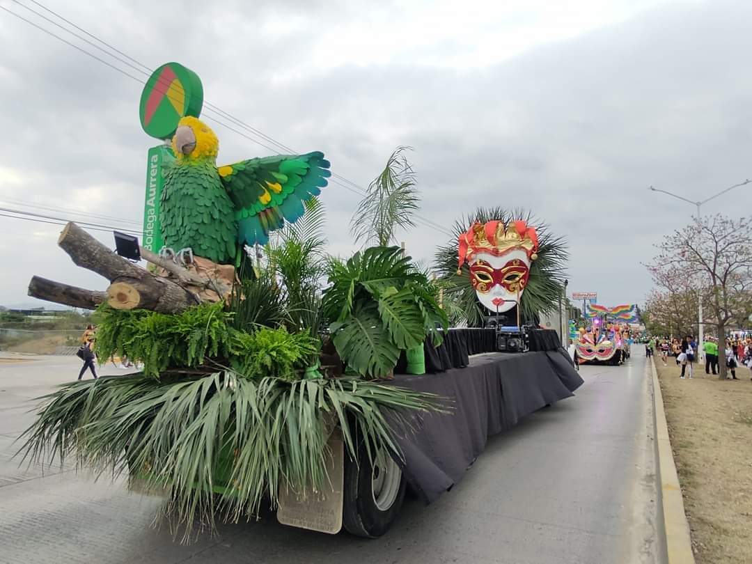 Desfile FENAHUAP