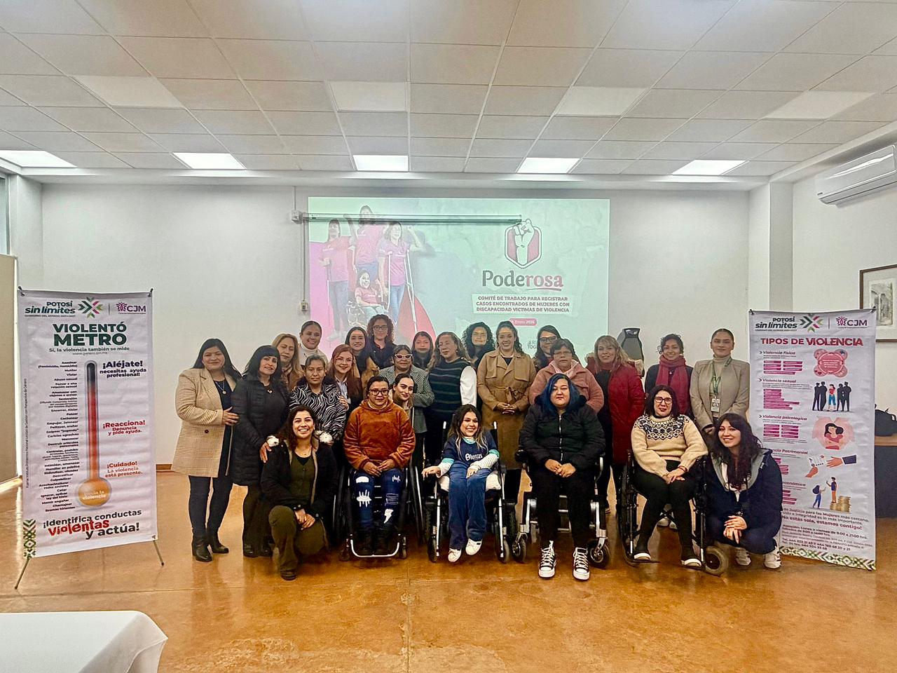 mujeres villa de pozos