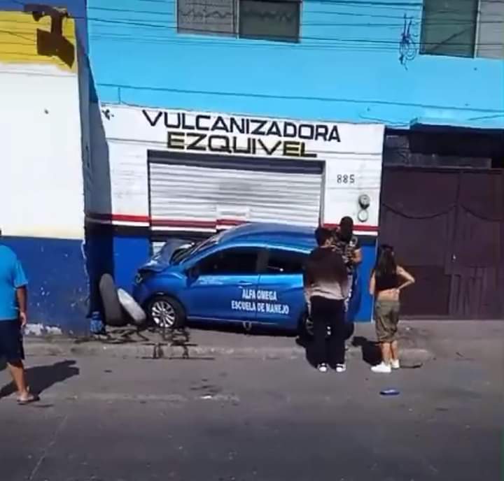 accidente carro clases de manejo