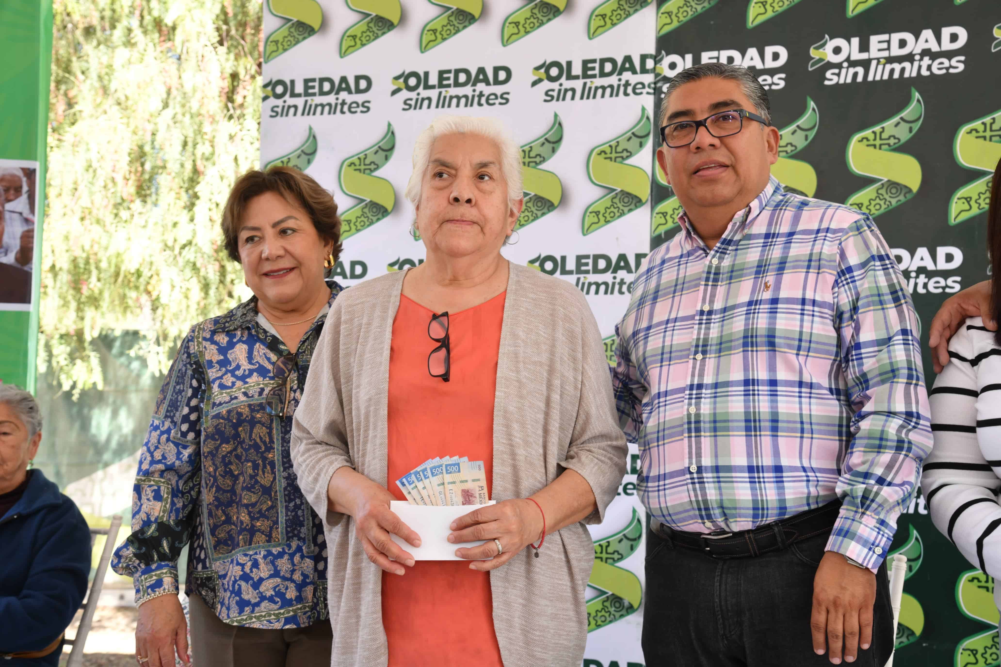 soledad juan manuel navarro adultos mayores