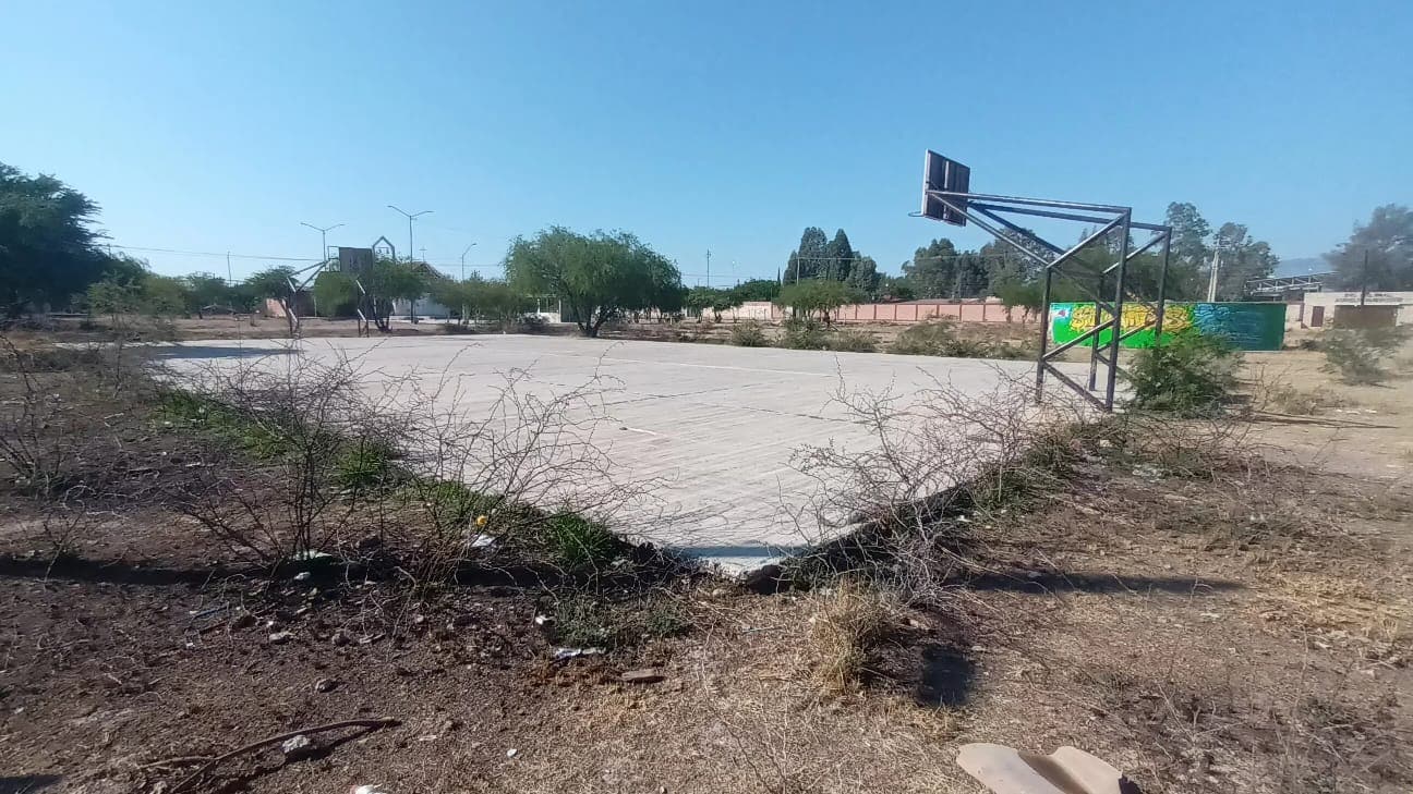 espacios deportivos villa de pozos