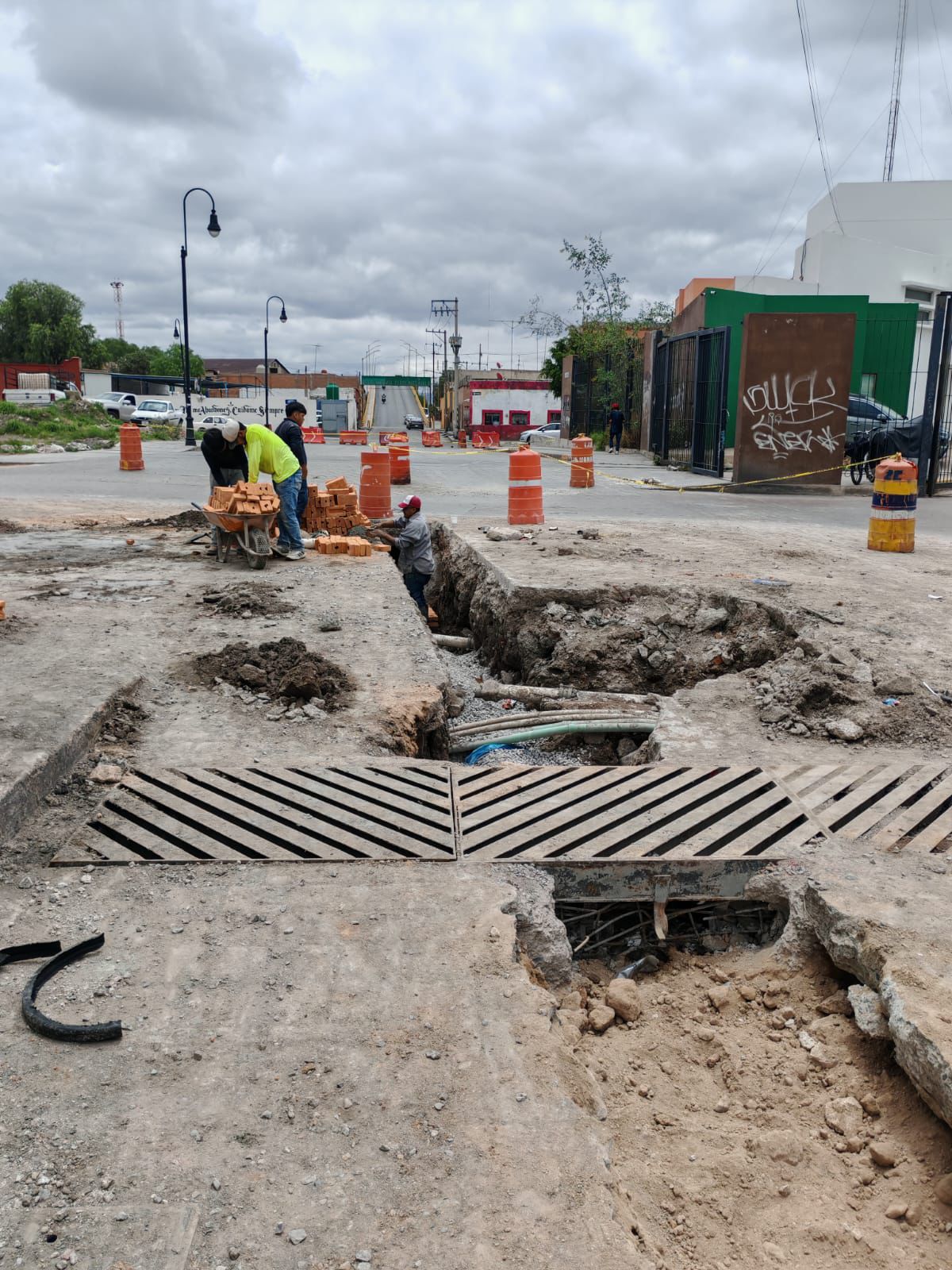 Avanza rehabilitación sanitaria en calle Alonso del Centro Histórico