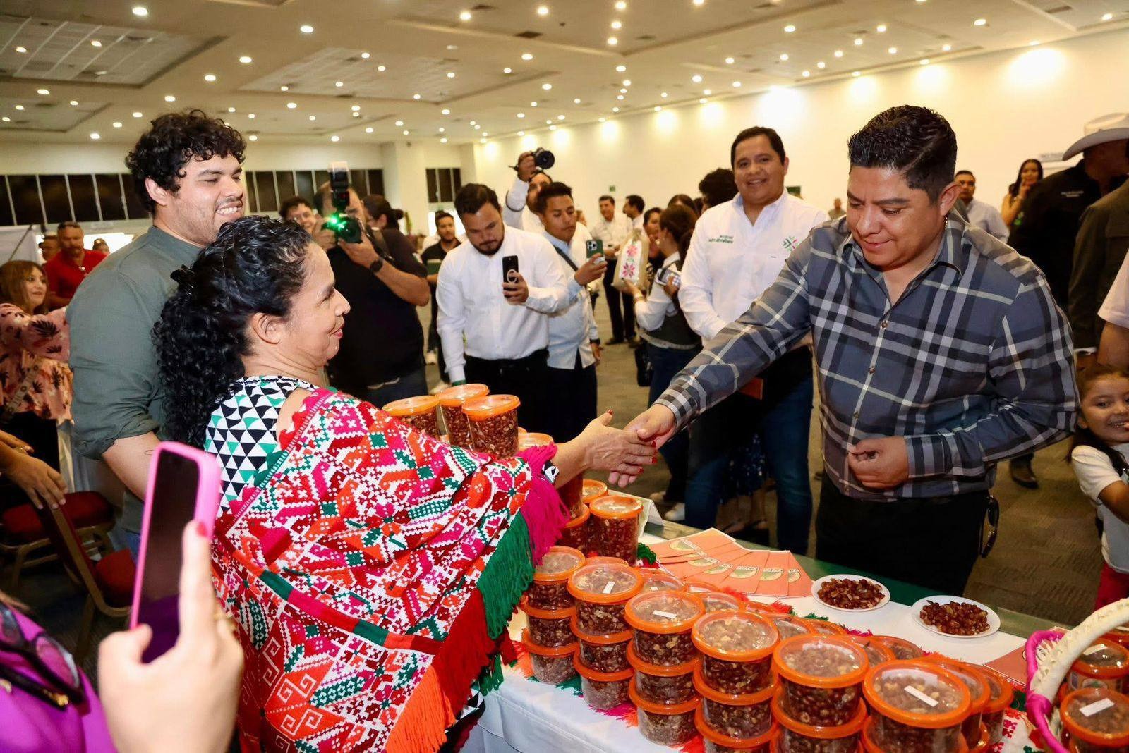 ricardo gallardo comercio potosino