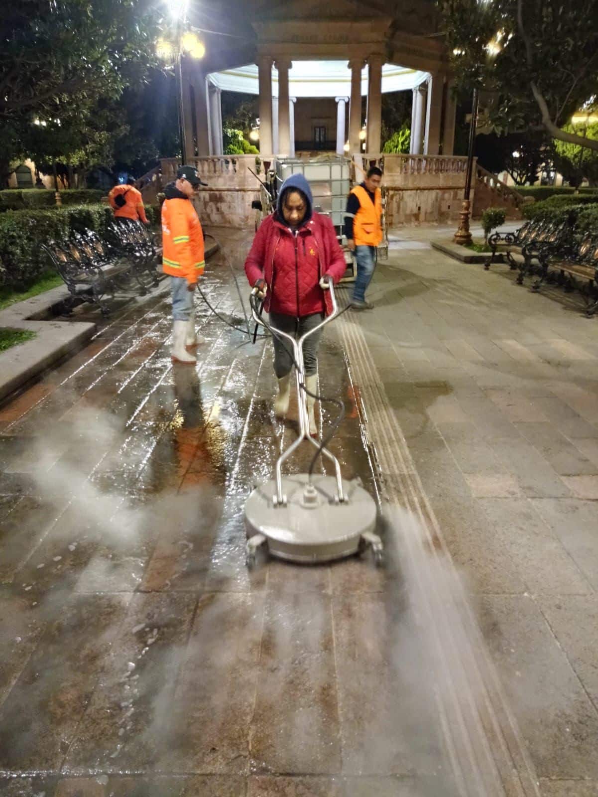 hidrolavado plaza de armas