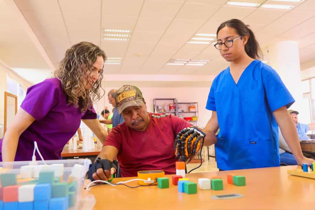 salud rehabilitación dif gobierno del estado cree