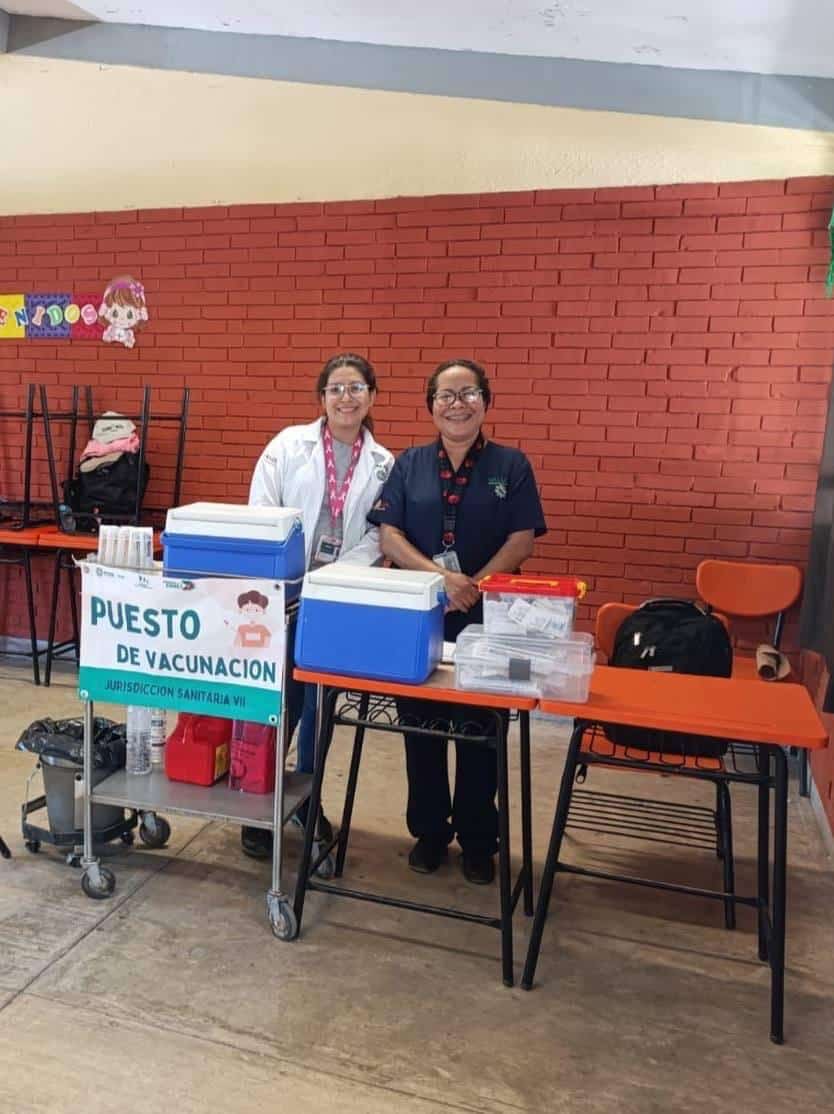 vacunación sarampión escuelas gobierno del estado