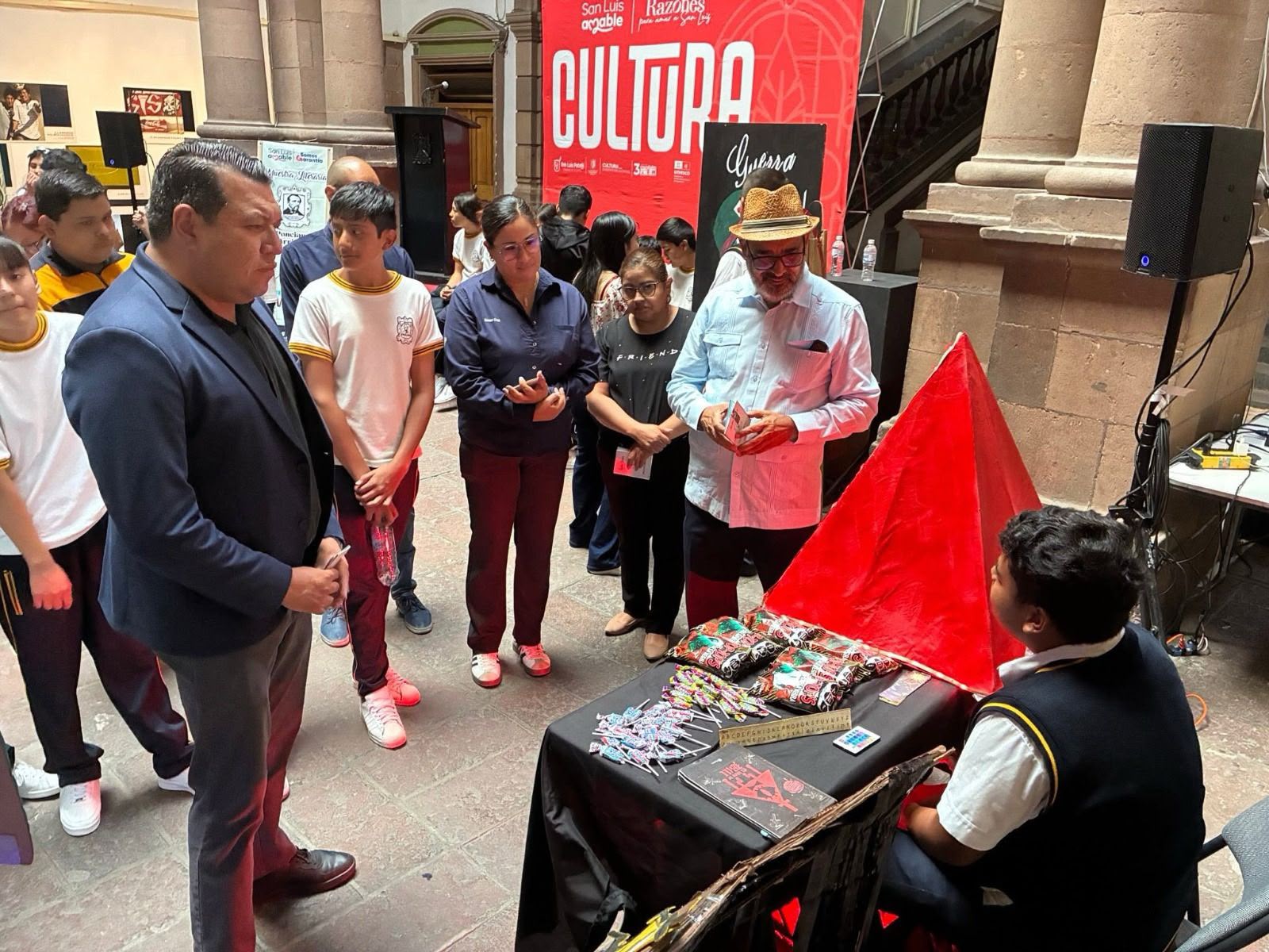 muestra literaria gobierno municipal slp