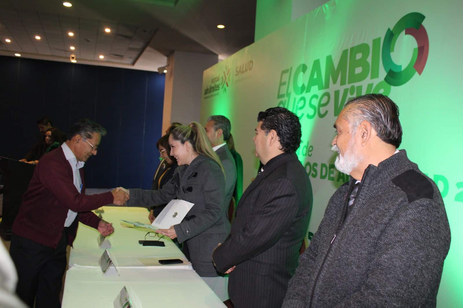 servicios de salud reconocimientos gobierno del estado