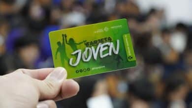 tarjeta joven