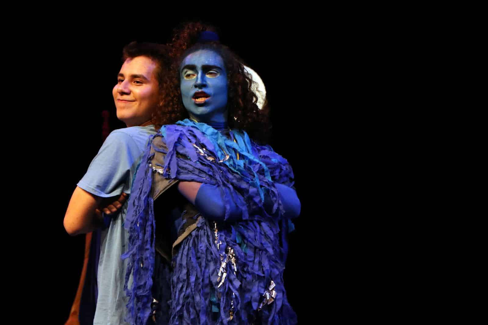 obra puesta en escena teo y el monstruo