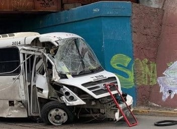 transporte de personal choque un lesionado